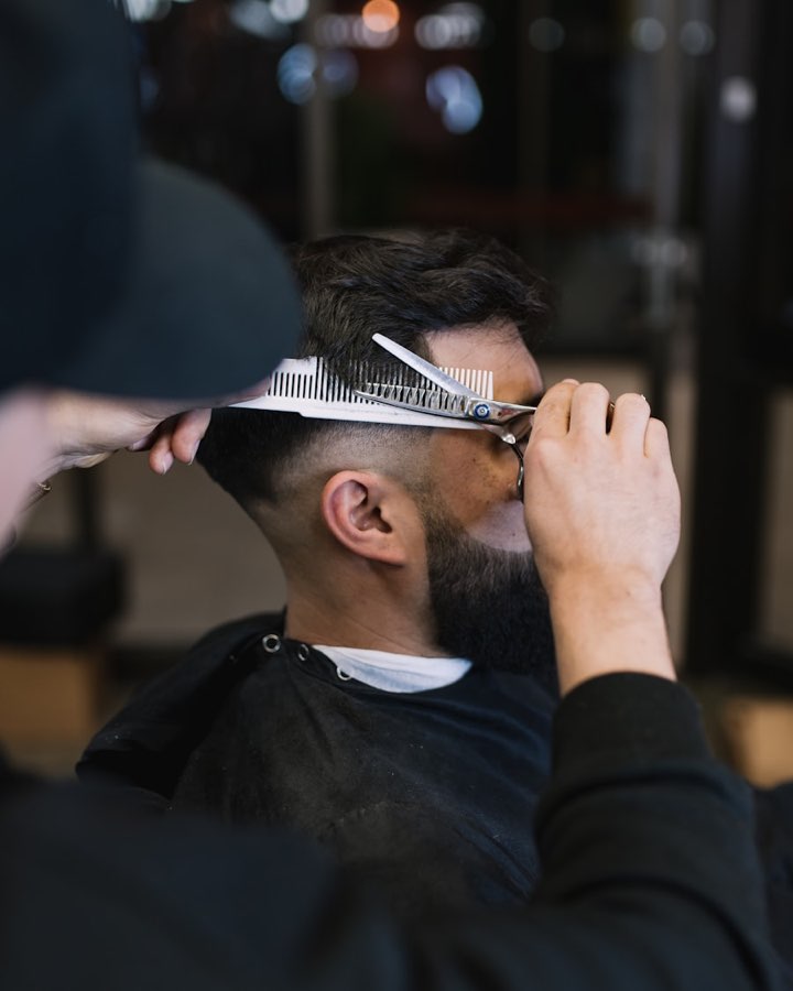 Exemple de site — Studio Cinq (coiffeur · barbier)